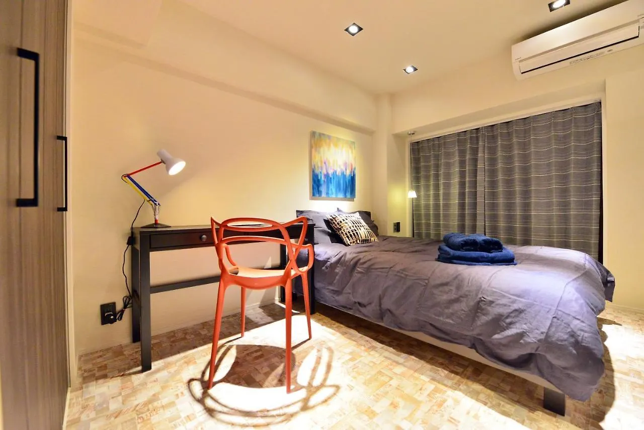 Real Life Aoyama Hotel Tokyo Apartment